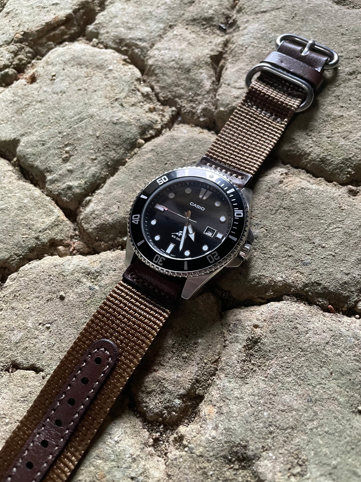 腕時計用ベルト